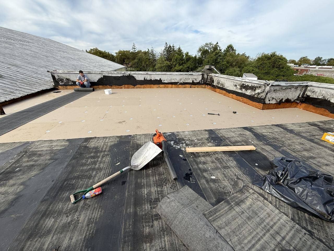 Flat roof tear-off
